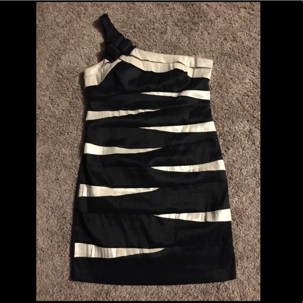 Black and White One Shoulder Dress